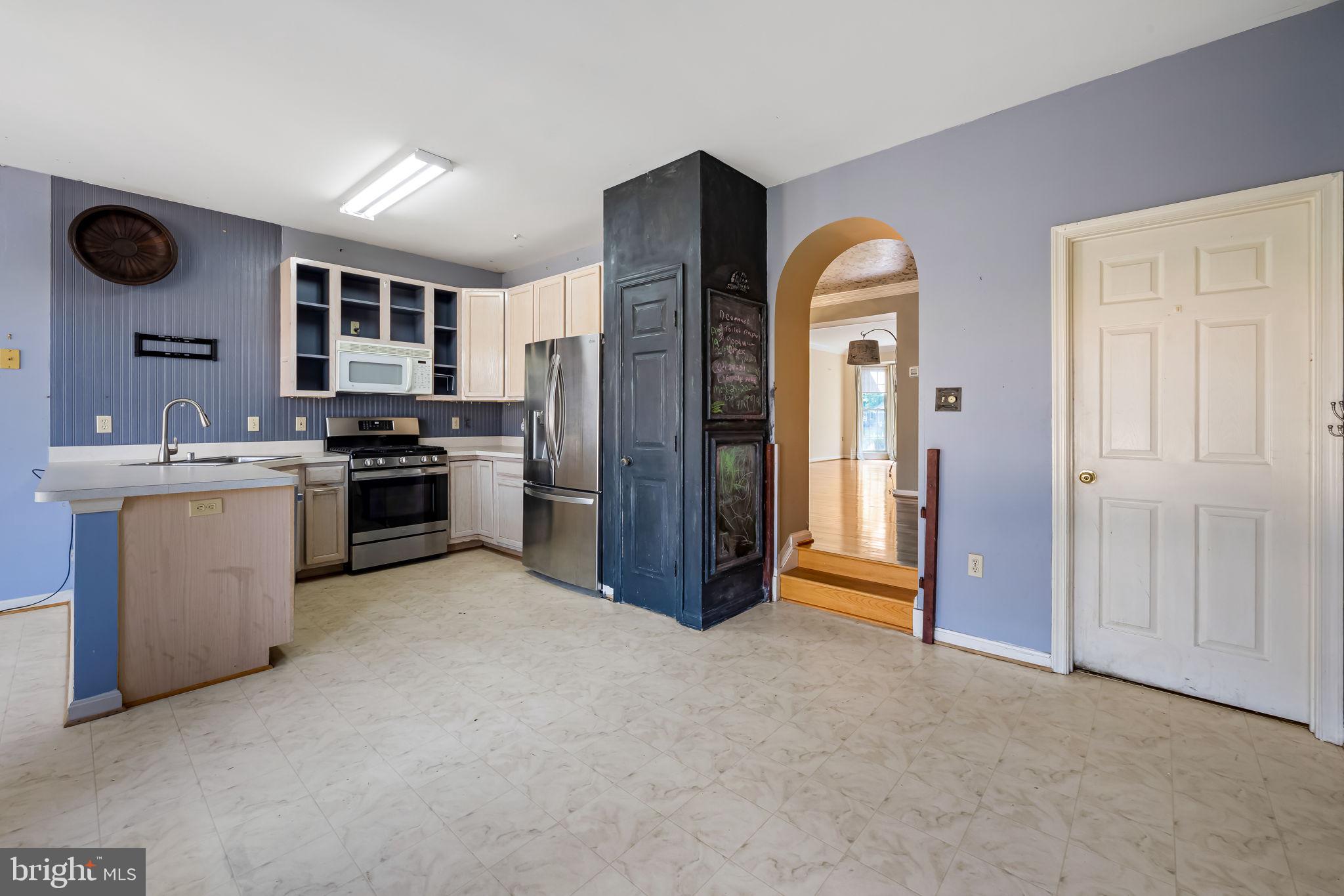 2229 Village Square Road Frederick, MD 21701 - Photo 8 of 34
