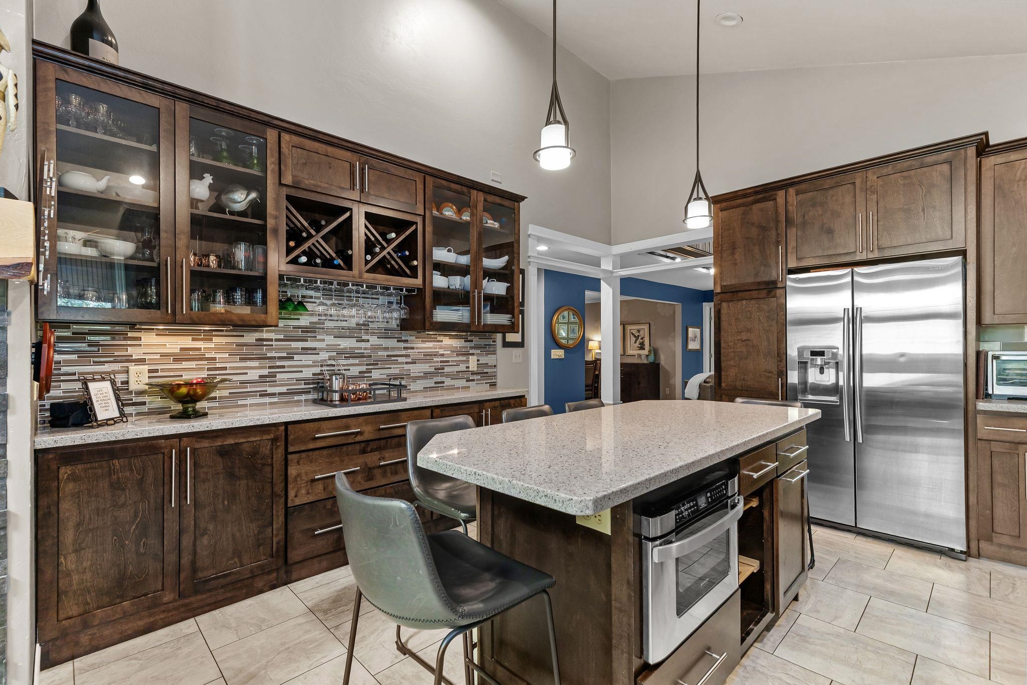 W3895 Highview Drive Appleton, WI 54913 - Photo 6 of 71 Gallery Image 6
