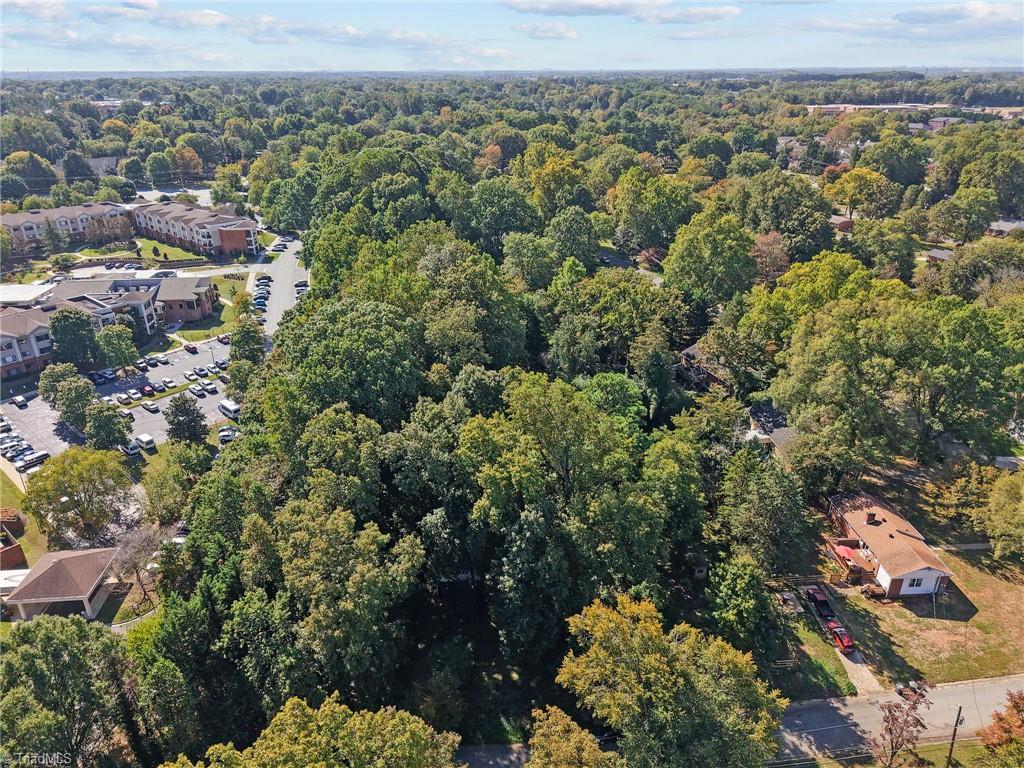 6203 Roblyn Road Greensboro, NC 27410 - Photo 26 of 31