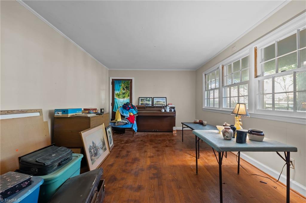 6203 Roblyn Road Greensboro, NC 27410 - Photo 6 of 31