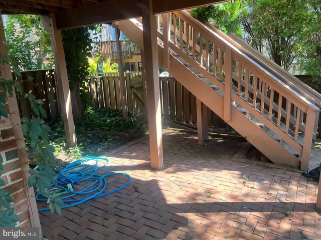 $3,300 | 6830 Wild Rose Court, Springfield, VA 22152