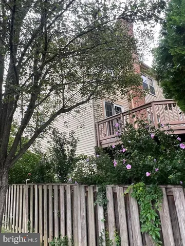 $3,300 | 6830 Wild Rose Court, Springfield, VA 22152