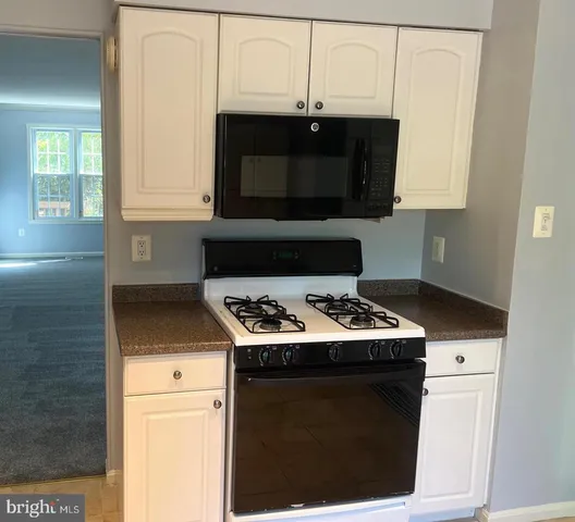 $3,300 | 6830 Wild Rose Court, Springfield, VA 22152