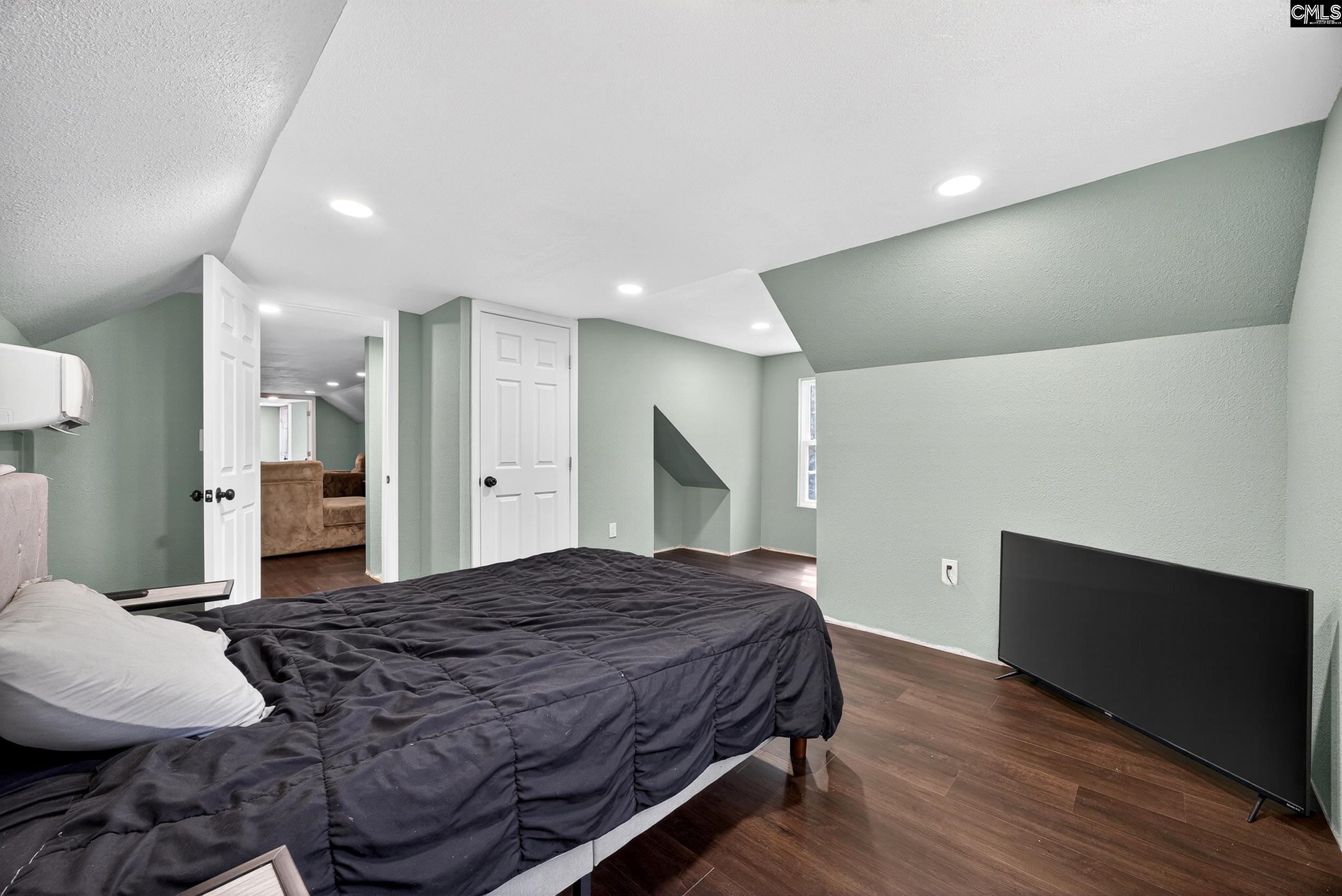 213 Lakeview Road Eastover, SC 29044 - Photo 37 of 49