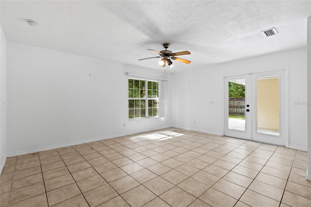 6454 Southwest 84 Terrace Gainesville, FL 32608 - Photo 12 of 33