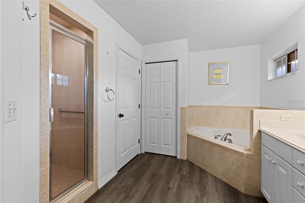 6454 Southwest 84 Terrace Gainesville, FL 32608 - Photo 26 of 33