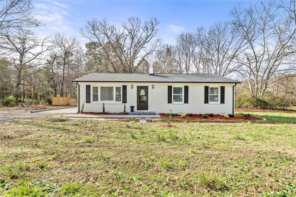 1023 Alexis High Shoals Road Dallas, NC 28034 - Photo 1 of 23 Gallery Image 1