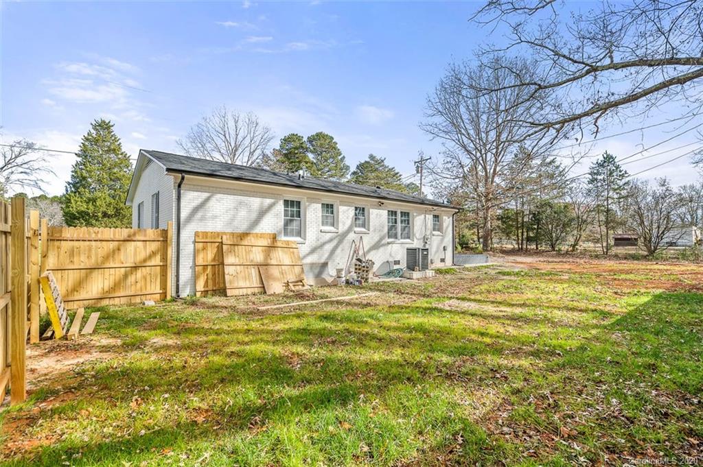 1023 Alexis High Shoals Road Dallas, NC 28034 - Photo 20 of 23 Gallery Image 20