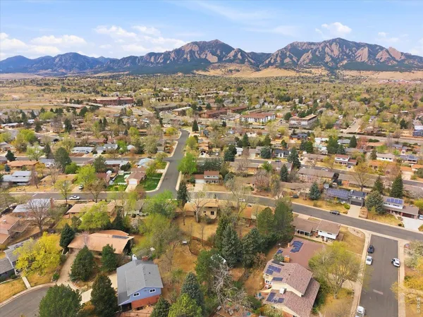$989,000 | 205 Manhattan Drive, Boulder, CO 80303