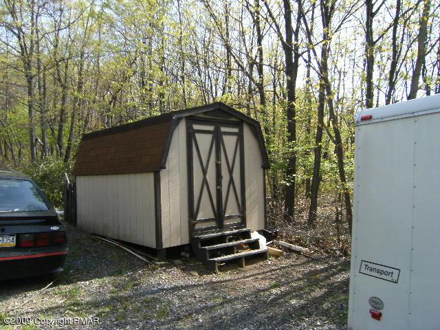 2387 Iowa Road Albrightsville, PA 18210 - Photo 11 of 11 SHED