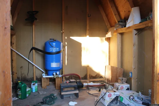 $270,000 | 304 West 3rd Street, Mountain View, WY 82939