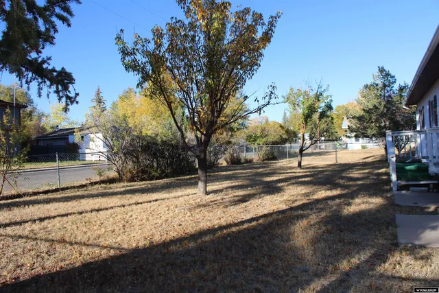 $270,000 | 304 West 3rd Street, Mountain View, WY 82939