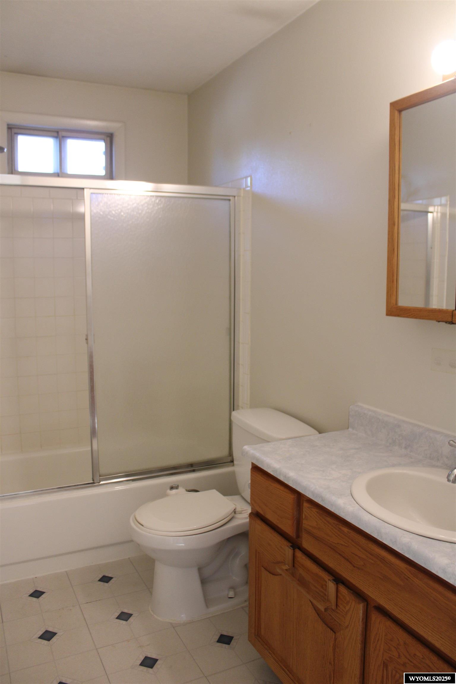 304 West 3rd Street Mountain View, WY 82939 - Photo 6 of 22