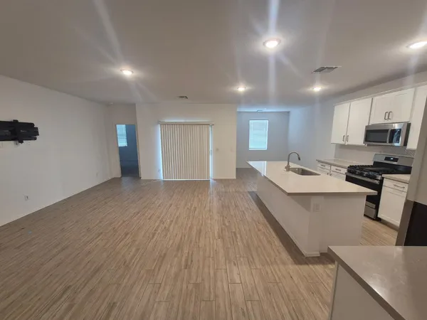 $2,195 | 47792 West Mellen Lane, Maricopa, AZ 85139