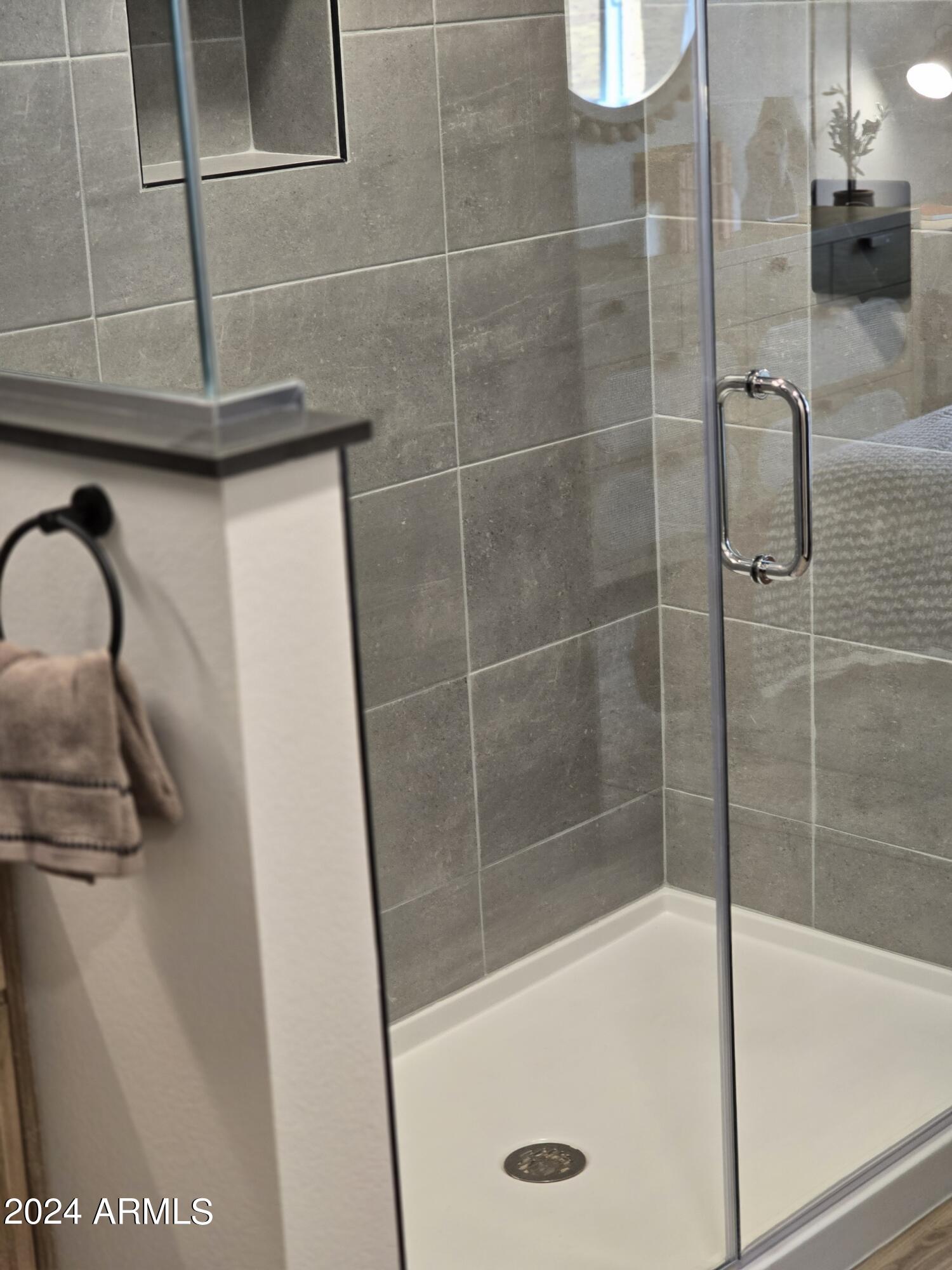 2500 East Marco Polo Road, Unit B2 Phoenix, AZ 85050 - Photo 7 of 15 Walk in Shower