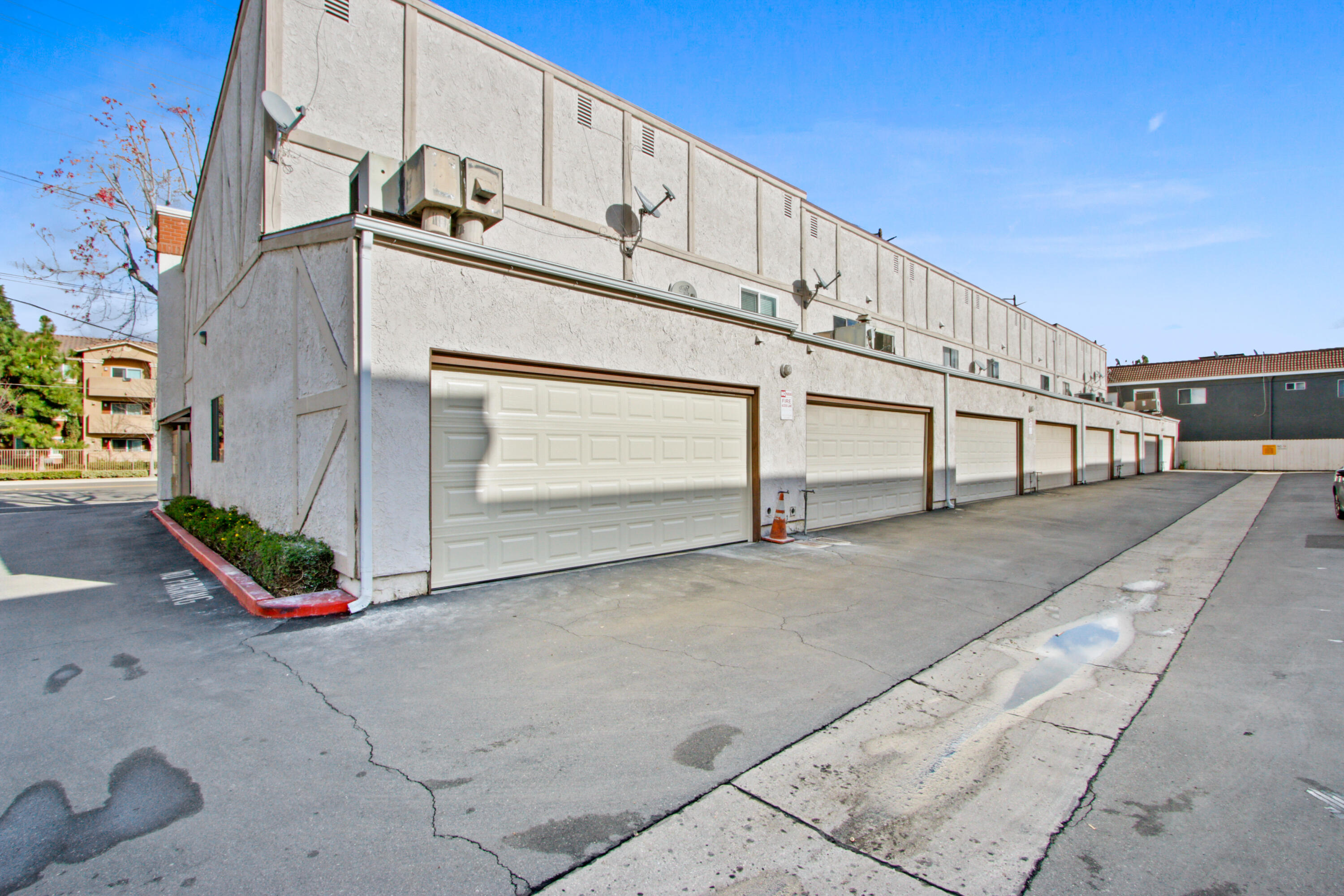 9542 Ball Road, Unit 1 Anaheim, CA 92804 - Photo 22 of 24 a view of entryway with a street