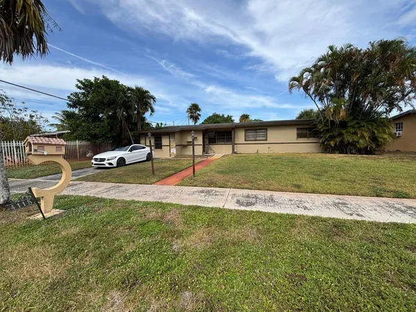 $599,999 | 4115 Northwest 191st Terrace, Miami Gardens, FL 33055