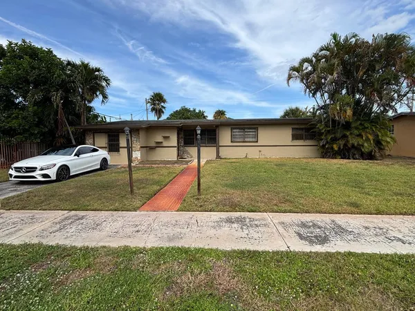 $599,999 | 4115 Northwest 191st Terrace, Miami Gardens, FL 33055