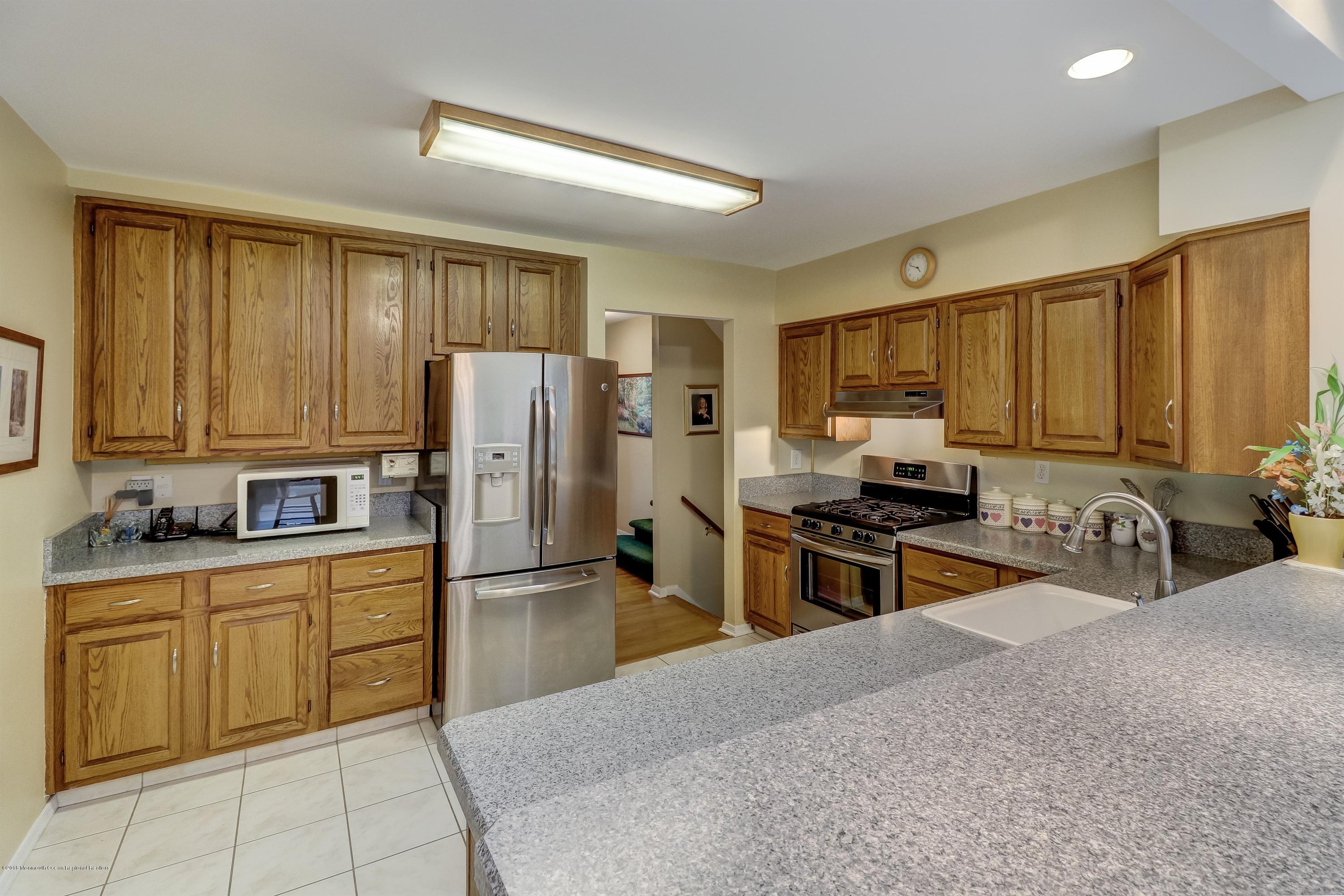 159 Riveredge Road Tinton Falls, NJ 07724 - Photo 8 of 26 007_Kitchen