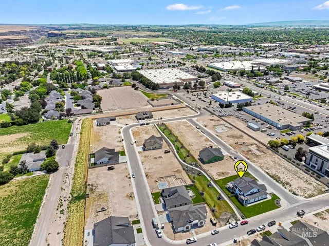 $650,000 | 537 Canyon Crest Drive, Twin Falls, ID 83301