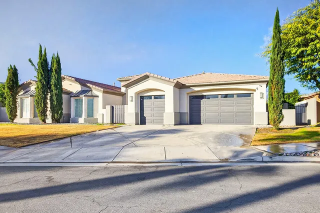 $6,800 | 5 Curie Court, Rancho Mirage, CA 92270