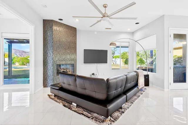 $6,800 | 5 Curie Court, Rancho Mirage, CA 92270