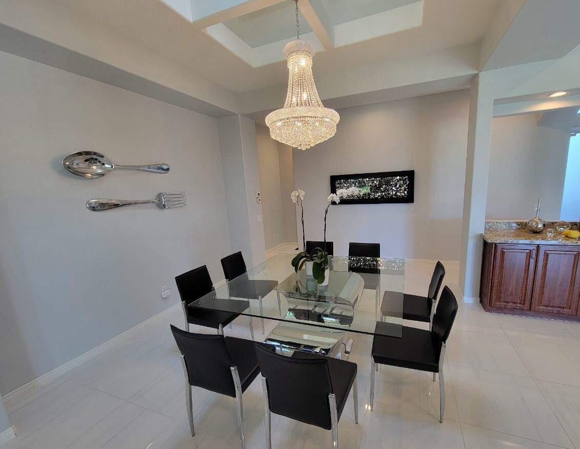 5 Curie Court Rancho Mirage, CA 92270 - Photo 9 of 32 5_Curie_Ct_dining_area