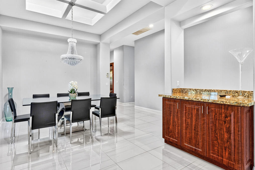 5 Curie Court Rancho Mirage, CA 92270 - Photo 10 of 32 31