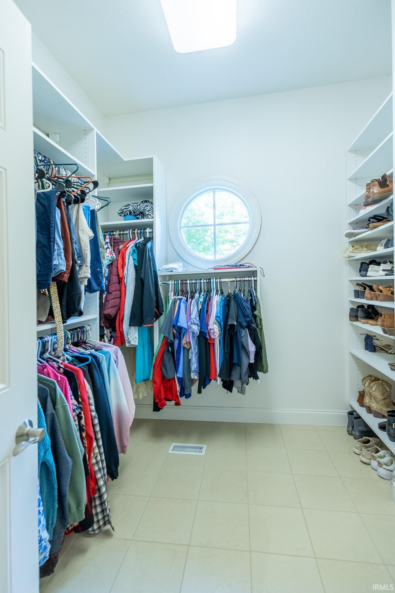 142 Whites Point Bedford, IN 47421 - Photo 32 of 36