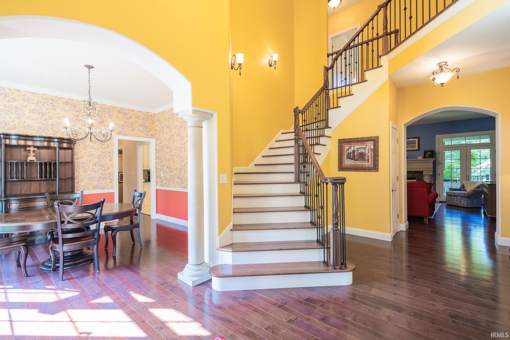 142 Whites Point Bedford, IN 47421 - Photo 6 of 36