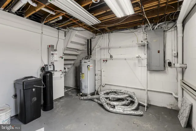 $375,000 | 105 Hershey Road, Lititz, PA 17543