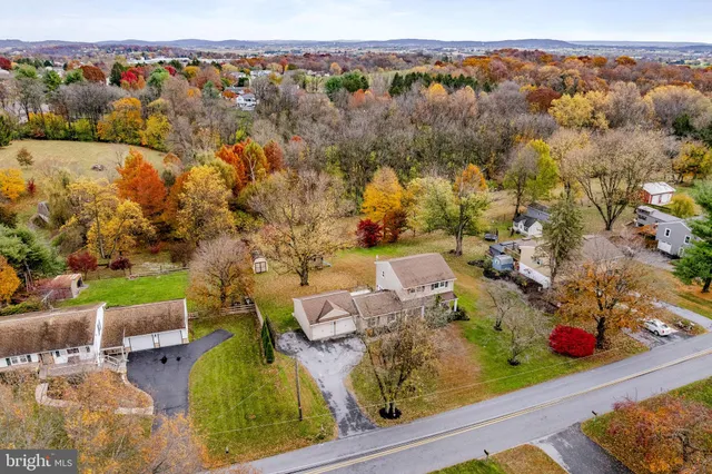 $375,000 | 105 Hershey Road, Lititz, PA 17543