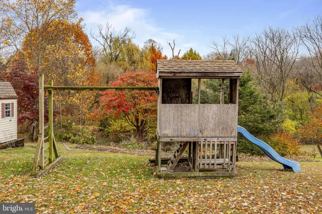 $375,000 | 105 Hershey Road, Lititz, PA 17543