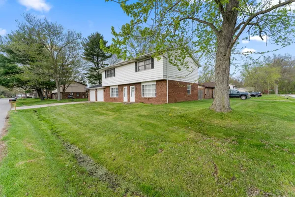 $335,000 | 2102-2104 Washington Avenue, Chesterton, IN 46304