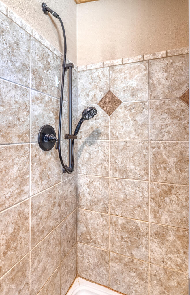 2242 Patterson Creek Road Leakey, TX 78873 - Photo 56 of 72 Gallery Image 56