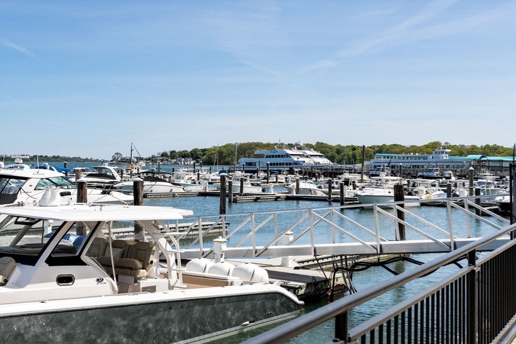10 Shipyard Drive, Unit 401 Hingham, MA 02043 - Photo 25 of 28