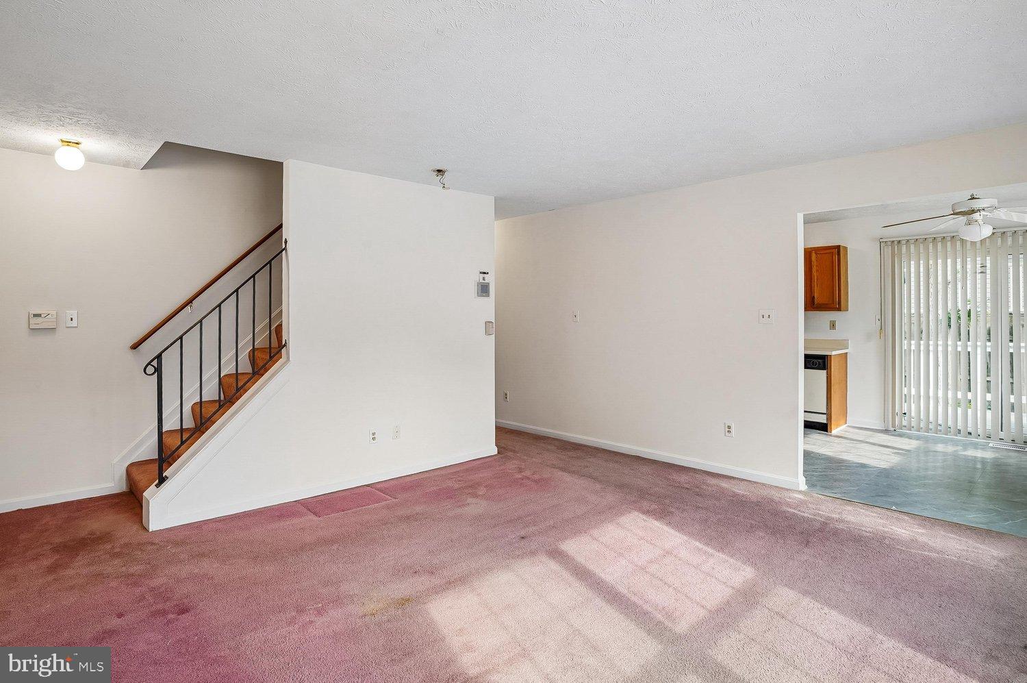 7819 Camp Road Pasadena, MD 21122 - Photo 13 of 37 Living Room