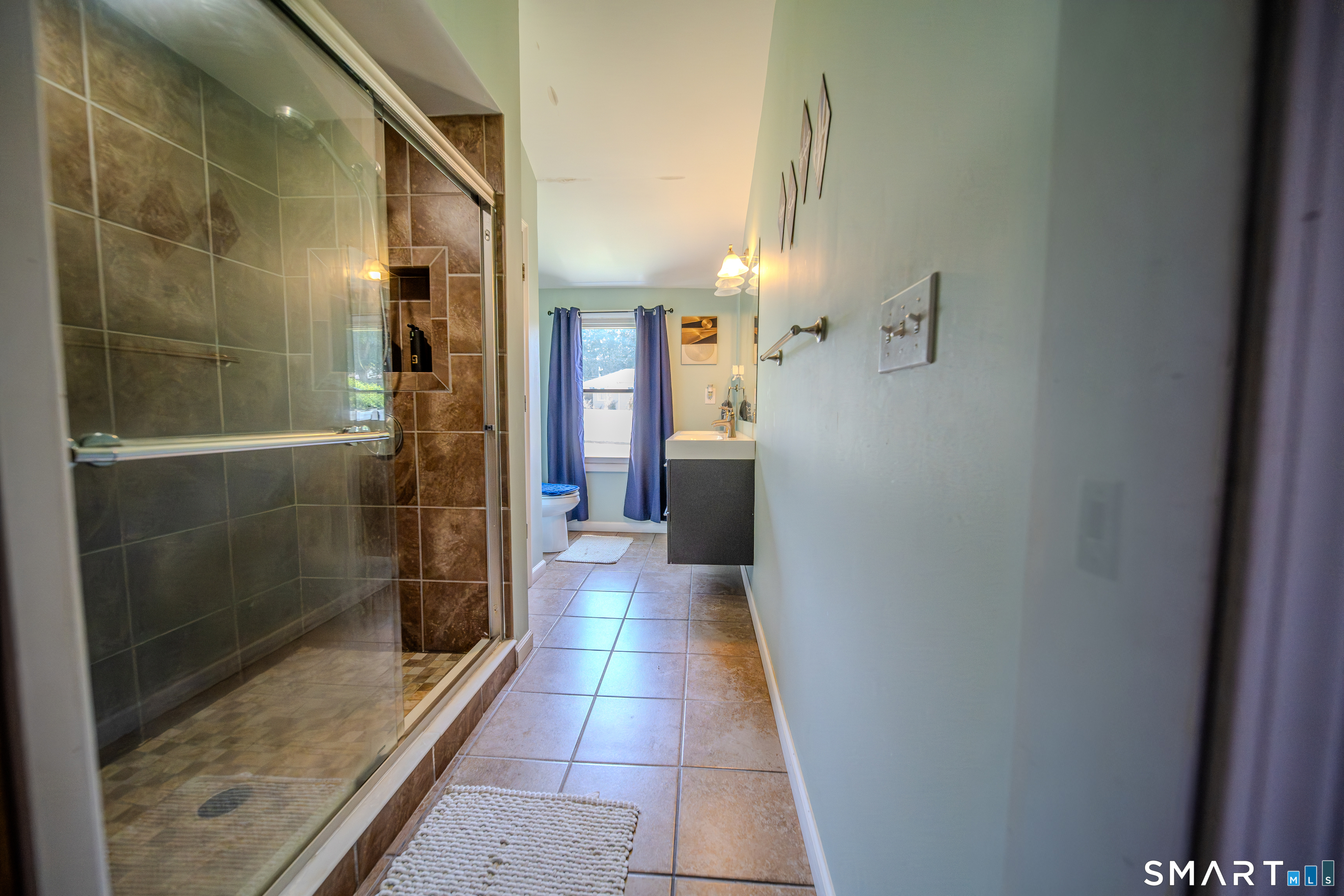 869 Washington Ave Extension Waterbury, CT 06708 - Photo 21 of 30