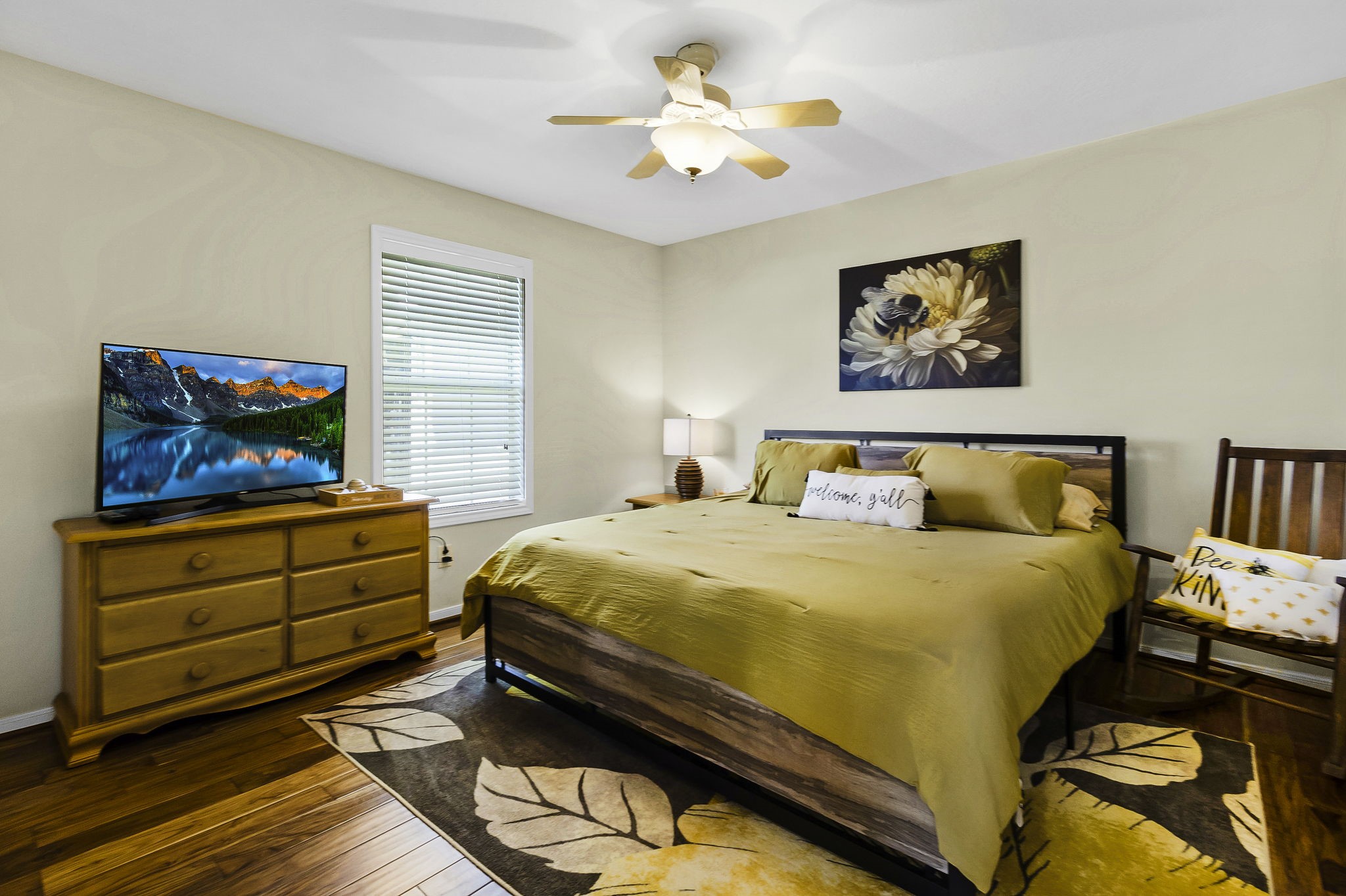 1346 Landing Way Trinity, TX 75862 - Photo 19 of 45 a bed room with a bed and a television