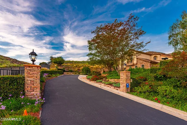 $2,150,000 | 331 Briar Bluff Circle, Thousand Oaks, CA 91360