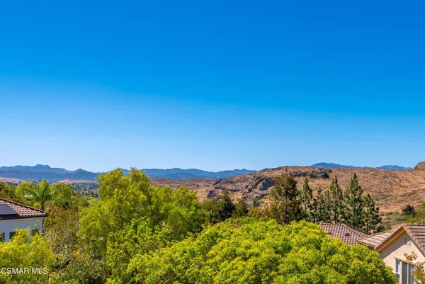 $2,150,000 | 331 Briar Bluff Circle, Thousand Oaks, CA 91360