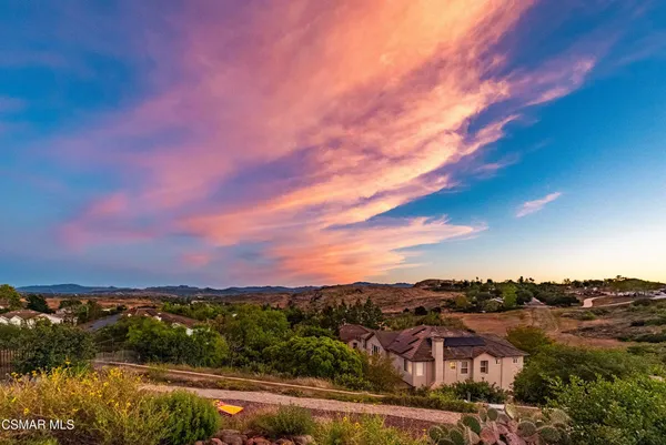 $2,150,000 | 331 Briar Bluff Circle, Thousand Oaks, CA 91360
