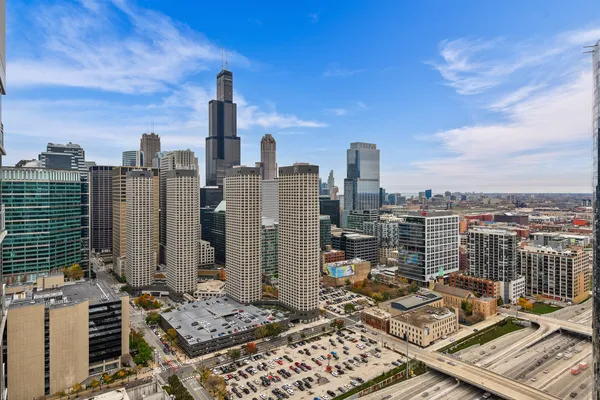 a picture of city view
