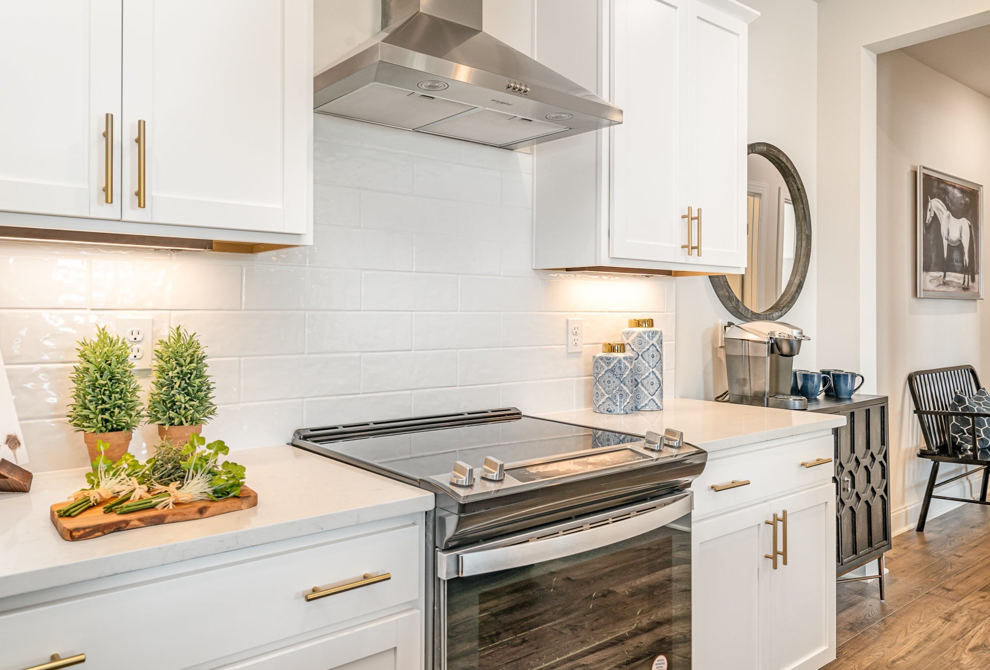 1075 Wrights Mill Road, Unit H6 Spring Hill, TN 37174 - Photo 8 of 28 a white stove top oven sitting inside of a kitchen