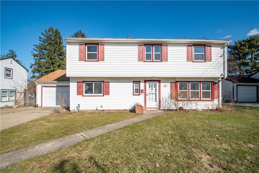 7433 Ranier Trail Youngstown, OH 44512 - Photo 1 of 45