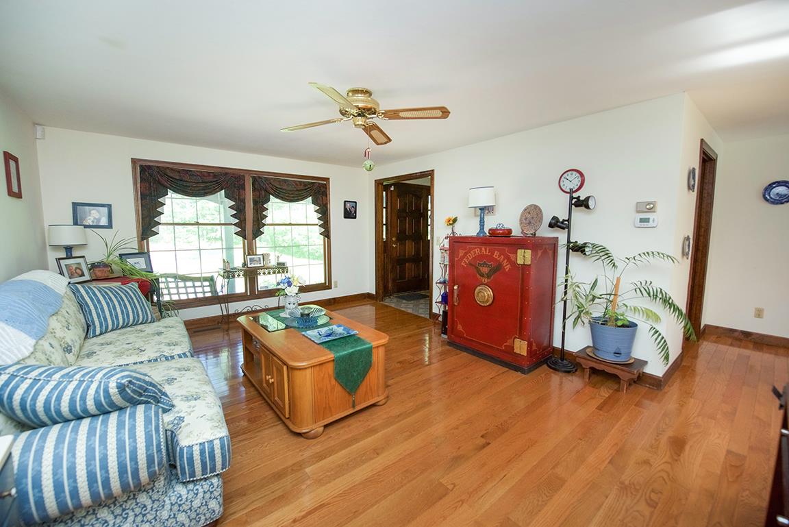 76 W Road Hampstead, NH 03841 - Photo 10 of 35 Gallery Image 10