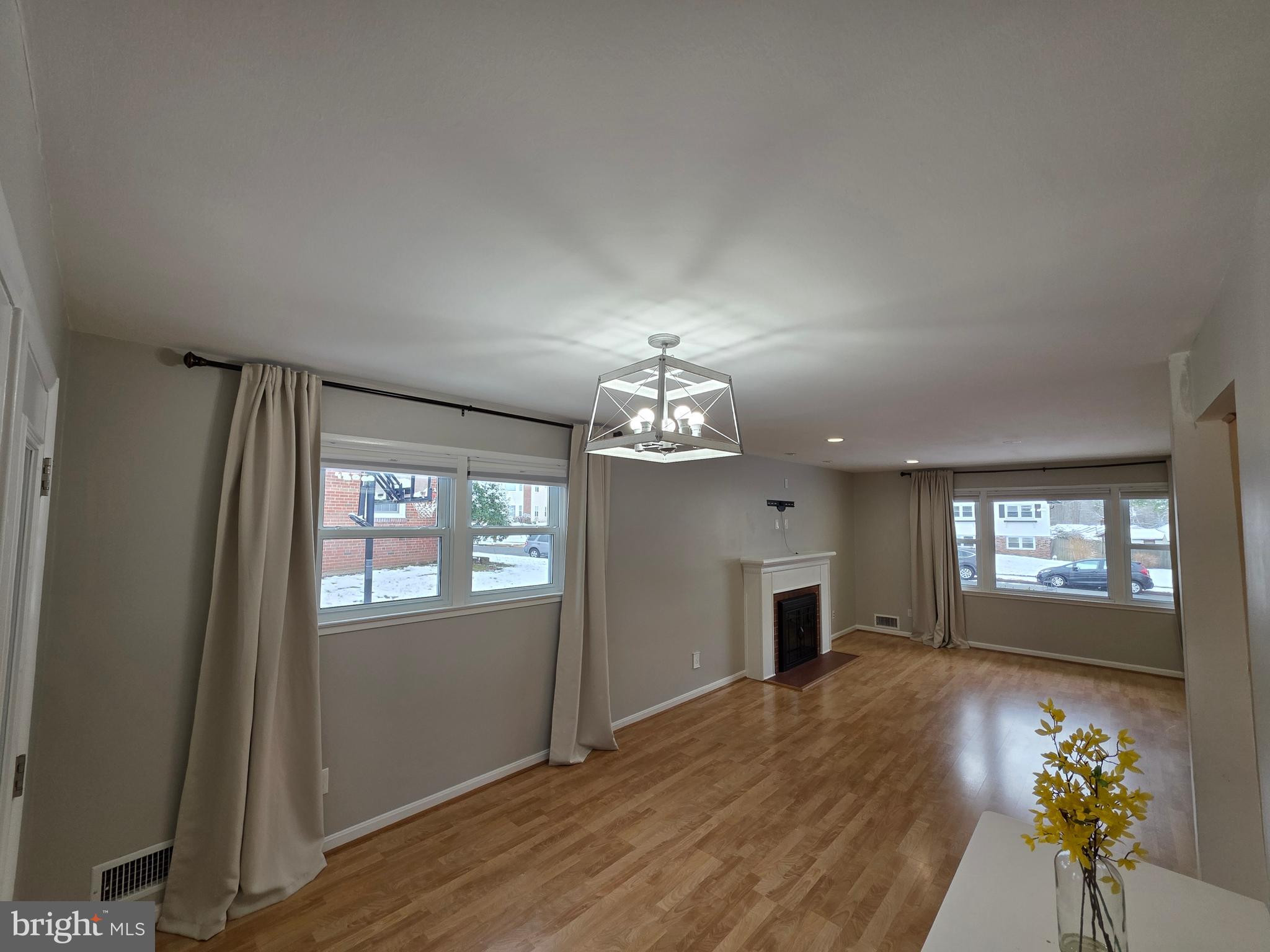 8140 Drayton Lane Springfield, VA 22151 - Photo 19 of 98 a living room with furniture and a flat screen tv