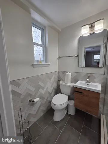 $3,499 | 8140 Drayton Lane, Springfield, VA 22151