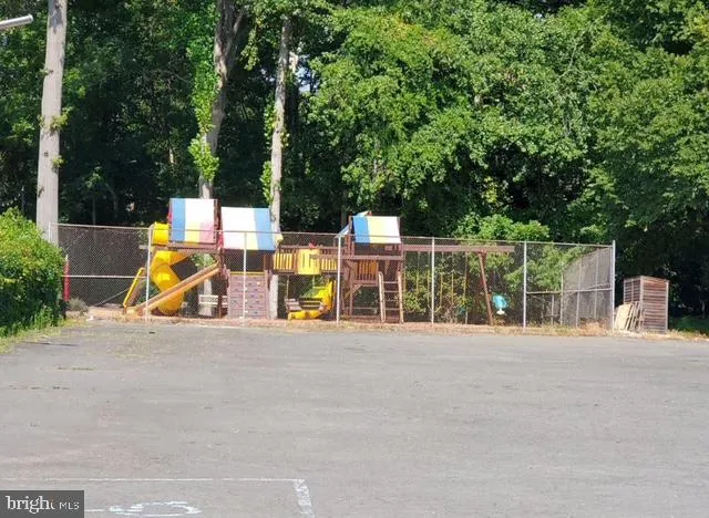 $3,499 | 8140 Drayton Lane, Springfield, VA 22151