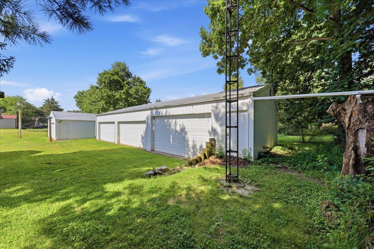 2955 Mechanicsburg Road Springfield, OH 45503 - Photo 41 of 55 07-Garage 3